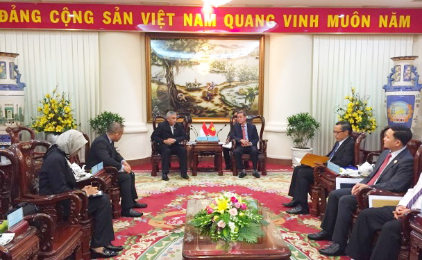 Chủ tịch UBND tỉnh Đinh Quốc Thái tiếp ông Hanif Salim