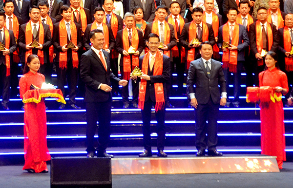Công ty cổ phần gạch men VTC của Đồng Nai nhận giải Sao vàng đất Việt
